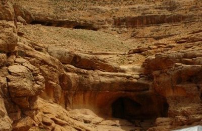 غار هیو، دالان‌هایی تاریخی‌تر از زندگی بشر